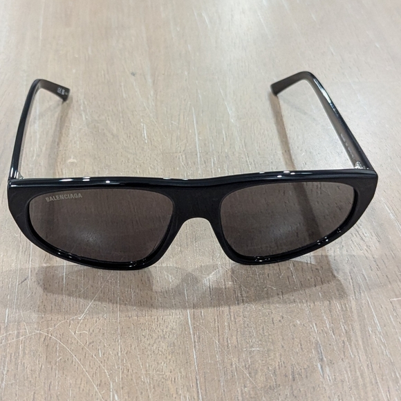 $350 Mens Authentic Balenciaga 60MM Rectangular Sunglasses Black - Picture 1 of 6